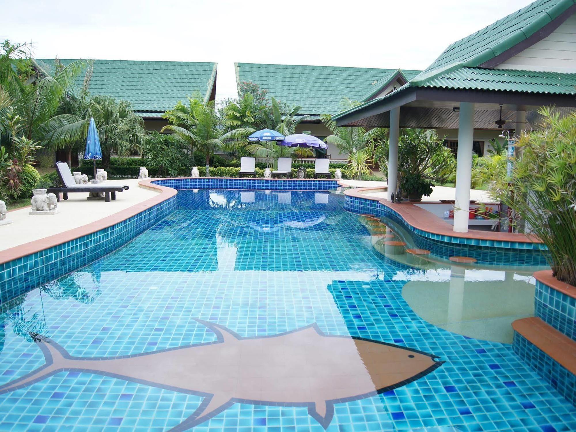 Tuna Resort Rawai Extérieur photo